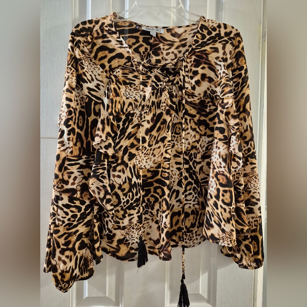 Jennifer Lopez. Cream and Brown Tie Front Ruffled Blouse. Womens L.